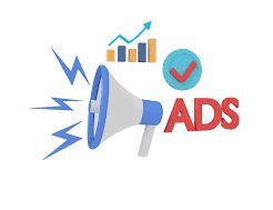 فريق RiseUp Solutions يعملون معًا في مكتب عصري لتصميم استراتيجيات التسويق الرقمي للمنظمات غير الربحية